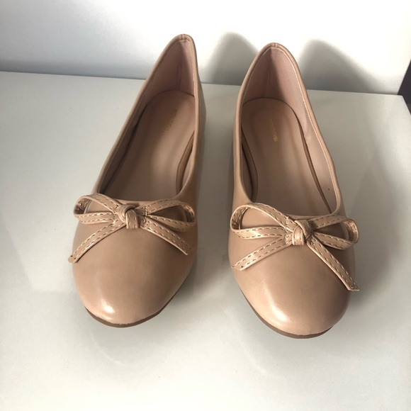 Pretty Little Thing Nude Ballet Flats - Picture 4 of 6